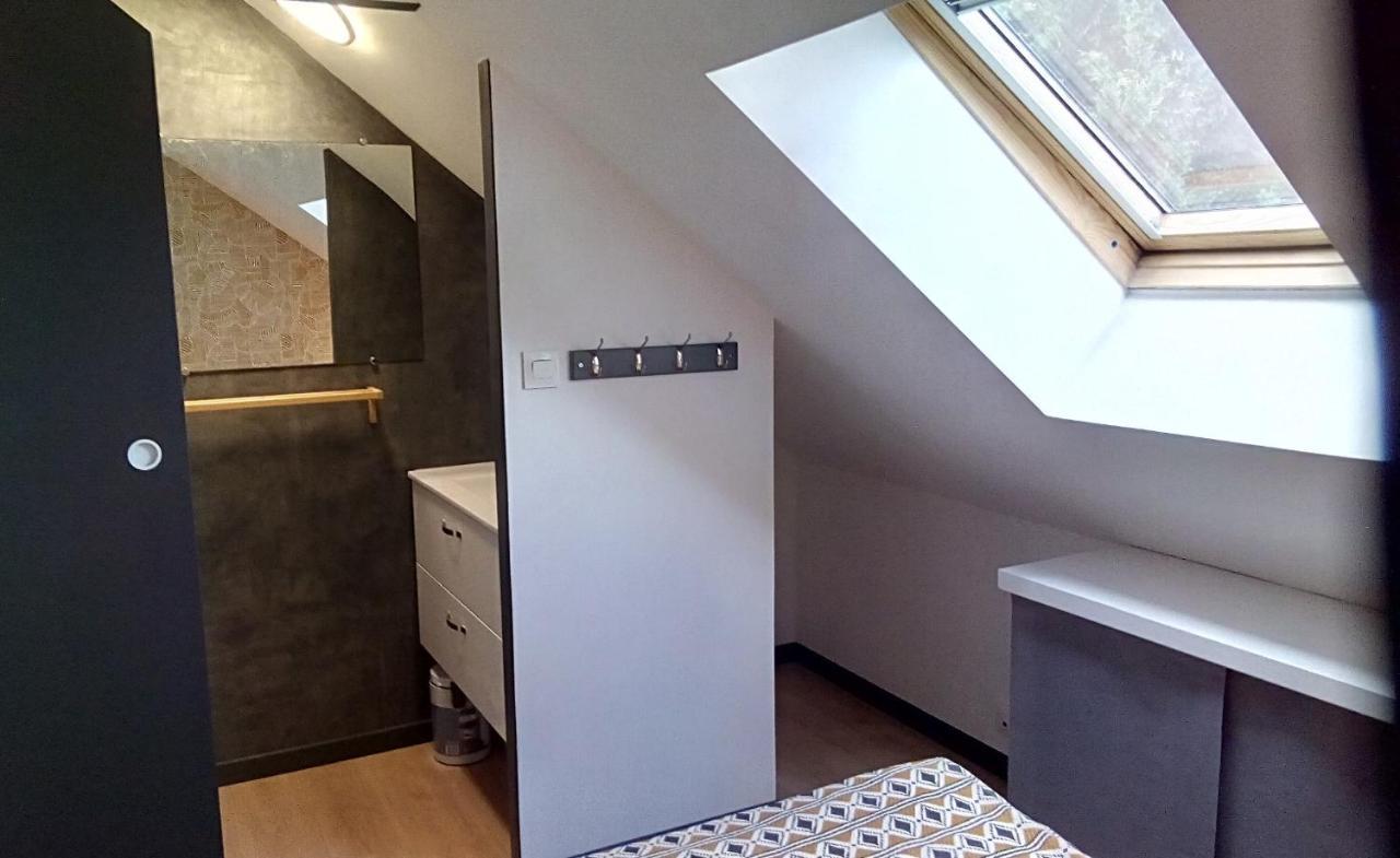 Les Appartements Du 31 - Centre Ville - 3E Etage - 35M2 坎佩尔 外观 照片